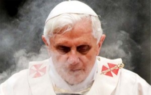 Josef-Ratzinger-Pope-Benedict-XVI_-Born-1927_-Mass_-Vatican_-Incense_-1ab_-500x318